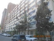 Satılır 3 otaqlı 80 m2 köhnə tikili Qələbə dairəsi