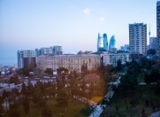 İcarəyə verilir 4 otaqlı 170 m2 ofis Axundov bağı