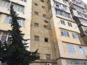 Satılır 3 otaqlı 70 m2 köhnə tikili Yasamal r.