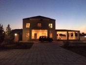 İcarəyə verilir 4 otaqlı 300 m2 bağ evi Mərdəkan