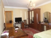 Satılır 1 otaqlı 36 m2 köhnə tikili ADA universiteti