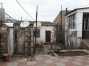 Satılır 3 otaqlı 100 m2 həyət evi Balaxanı