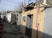 Satılır 2 otaqlı 68 m2 həyət evi Tibb Universiteti