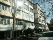 Satılır 1 otaqlı 36 m2 köhnə tikili Yasamal r.