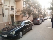 Satılır 3 otaqlı 60 m2 köhnə tikili Yasamal r.