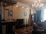 Satılır 4 otaqlı 200 m2 yeni tikili Sirk