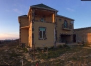 Satılır 6 otaqlı 230 m2 bağ evi Masazır