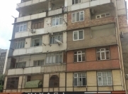 Satılır 2 otaqlı 44 m2 köhnə tikili Ayna Sultanova heykəli