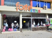 Satılır 1 otaqlı 220 m2 obyekt 3 mkr