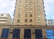 İcarəyə verilir 3 otaqlı 145 m2 yeni tikili Nizami m.