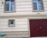 İcarəyə verilir 2 otaqlı 67 m2 həyət evi Bakı Dövlət Universiteti