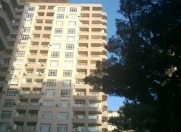 İcarəyə verilir 4 otaqlı 160 m2 yeni tikili Yasamal r.