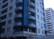 Satılır 1 otaqlı 50 m2 yeni tikili Nizami m.