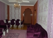 İcarəyə verilir 4 otaqlı 145 m2 yeni tikili Qələbə dairəsi