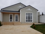 Satılır 4 otaqlı 130 m2 bağ evi Mərdəkan