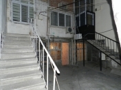 İcarəyə verilir 6 otaqlı 120 m2 ofis Sahil m.