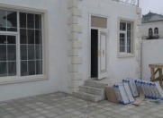 Satılır 5 otaqlı 205 m2 həyət evi Dağüstü parkı