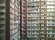 İcarəyə verilir 4 otaqlı 180 m2 yeni tikili 28 May m.