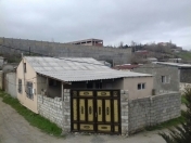 Satılır 3 otaqlı 72 m2 həyət evi Keşlə bazarı