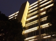 Satılır 3 otaqlı 75 m2 köhnə tikili Yasamal r.