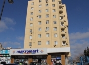 Satılır 4 otaqlı 120 m2 köhnə tikili Yasamal r.