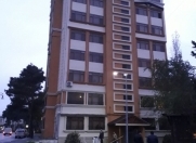 Satılır 3 otaqlı 100 m2 köhnə tikili Zərifə Əliyeva adına park