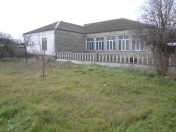 Satılır 7 otaqlı 450 m2 bağ evi Sabunçu r.