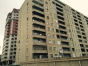 Satılır 3 otaqlı 136 m2 yeni tikili Neapol dairəsi