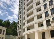 İcarəyə verilir 3 otaqlı 120 m2 yeni tikili Axundov bağı