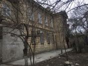 Satılır 2 otaqlı 41 m2 köhnə tikili Yasamal r.