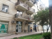 Satılır 3 otaqlı 75 m2 ofis Şah İsmayıl Xətai m.