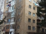 Satılır 2 otaqlı 55 m2 köhnə tikili Yasamal r.