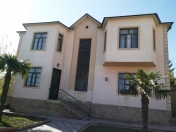 Satılır 8 otaqlı 380 m2 həyət evi Sulutəpə