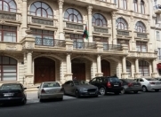 İcarəyə verilir 3 otaqlı 90 m2 köhnə tikili Sahil bağı