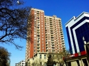 İcarəyə verilir 4 otaqlı 165 m2 yeni tikili 28 May m.