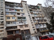 Satılır 3 otaqlı 82 m2 köhnə tikili Rəssamlıq Akademiyası