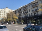 Satılır 3 otaqlı 110 m2 köhnə tikili Yasamal r.