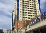 Satılır 6 otaqlı 430 m2 yeni tikili 28 May m.