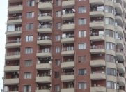 İcarəyə verilir 4 otaqlı 155 m2 yeni tikili Nizami m.