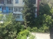 Satılır 4 otaqlı 110 m2 köhnə tikili Ayna Sultanova heykəli