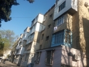 Satılır 1 otaqlı 38 m2 köhnə tikili İnşaatçılar m.