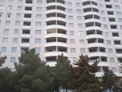 Satılır 3 otaqlı 132 m2 yeni tikili Ayna Sultanova heykəli