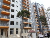 Satılır 4 otaqlı 200 m2 yeni tikili Koala parkı