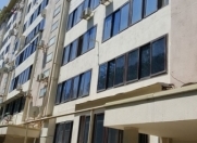 Satılır 3 otaqlı 90 m2 köhnə tikili Neapol dairəsi