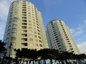 İcarəyə verilir 4 otaqlı 200 m2 yeni tikili 28 May m.