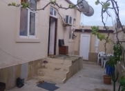 Satılır 3 otaqlı 200 m2 həyət evi Xırdalan