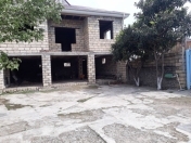 Satılır 4 otaqlı 300 m2 həyət evi Lənkəran