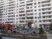 İcarəyə verilir 3 otaqlı 150 m2 yeni tikili Tibb Universiteti