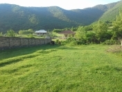 Satılır 10 sot torpaq Qax