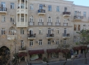 İcarəyə verilir 4 otaqlı 160 m2 ofis Sahil m.